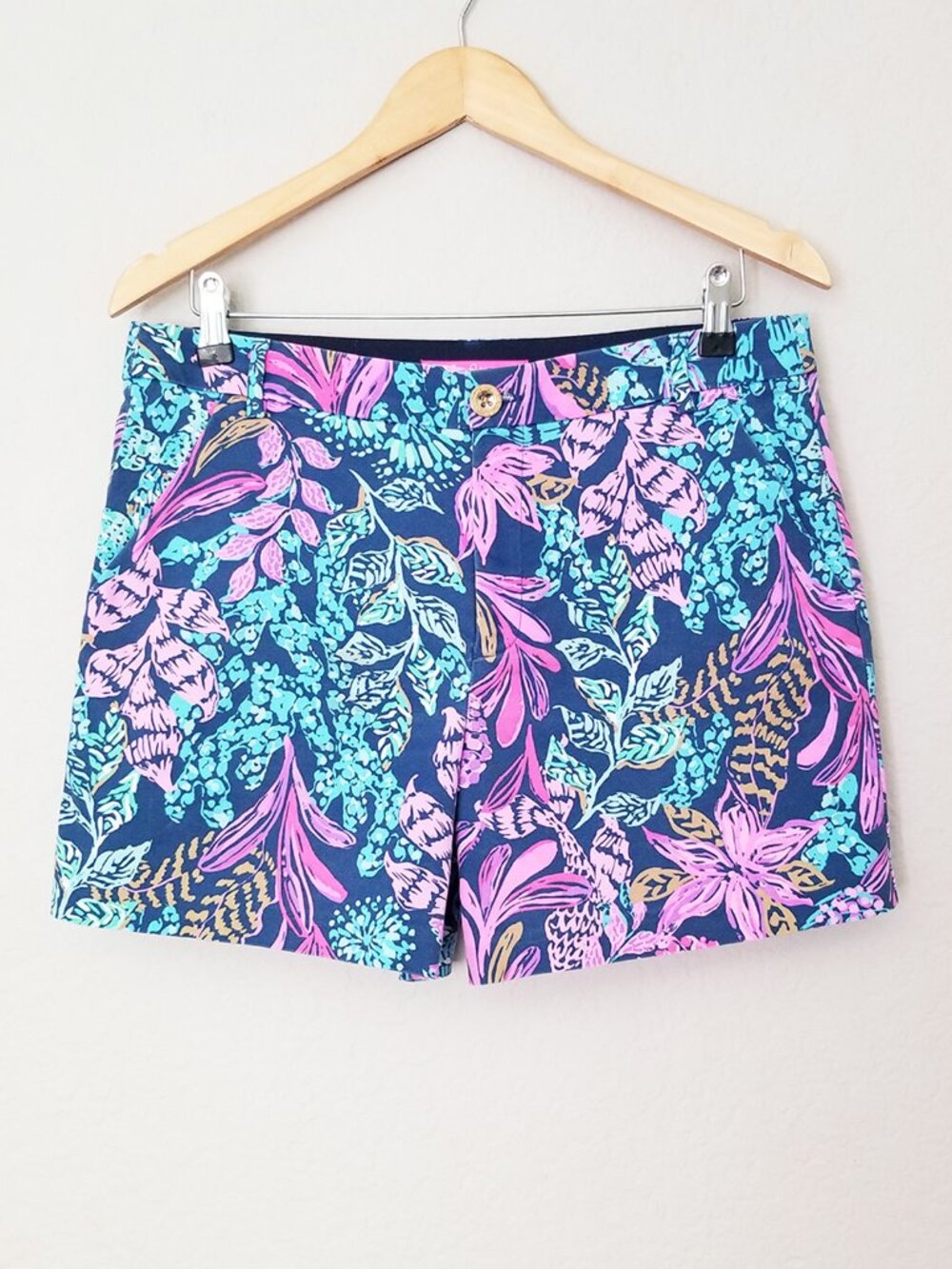 Lilly Pulitzer Gretchen High Rise Shorts 5" Inseam Aegean Navy Calypso Coast 10 - Picture 2 of 14